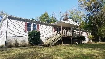 2210 Happy Hill Rd, Lynnville, TN 38472