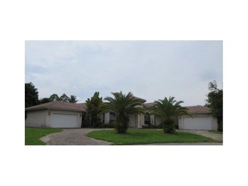 11400 NW 4TH CT, Fort Lauderdale, FL 33325