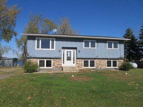 33152 Mac Cir, Dent, MN 56528