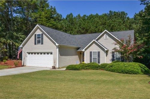 2565 Hamilton Parc Ln, Buford, GA 30519