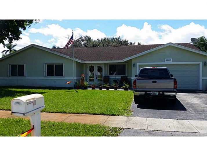 6800 SW 42 CT, Fort Lauderdale, FL 33314