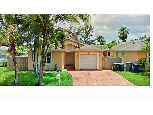 747 SW 6 ST, Hallandale, FL 33009