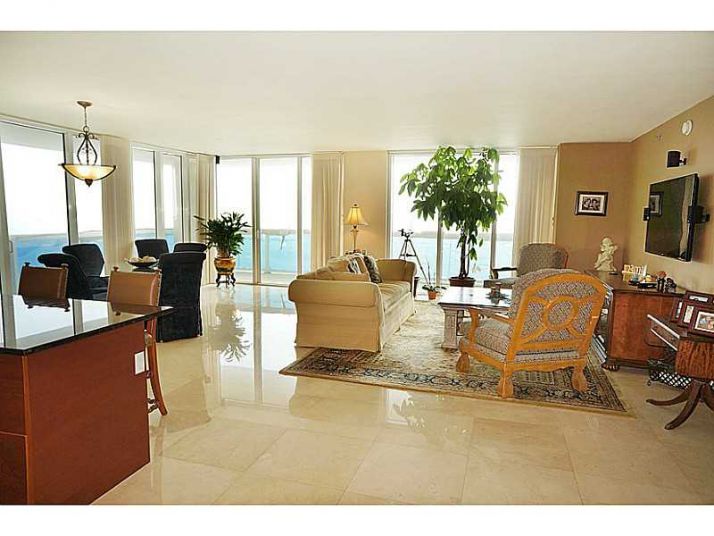 1850 S OCEAN DR # 1801, Hallandale, FL 33009