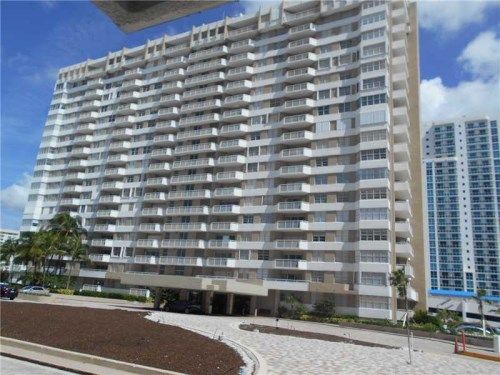 1985 S OCEAN DR # 9E, Hallandale, FL 33009