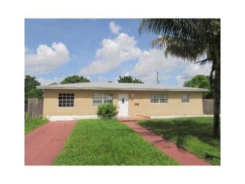 6461 SW 26 CT, Hollywood, FL 33023