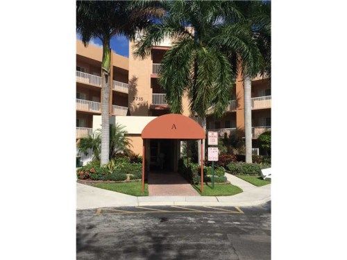 7715 YARDLEY DR # 414, Fort Lauderdale, FL 33321