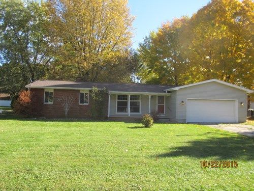 2166 Hollytree Dr, Davison, MI 48423