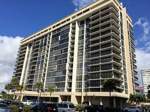 2017 S OCEAN DR # PH10, Hallandale, FL 33009