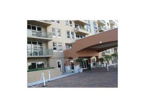 2080 S Ocean Dr # 1007, Hallandale, FL 33009