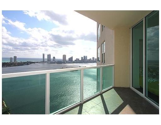 3330 NE 190 ST # 2814, Miami, FL 33180