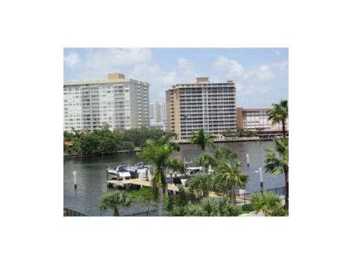 1965 S Ocean Dr # 3J, Hallandale, FL 33009