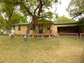 312 N Archer St, Sinton, TX 78387