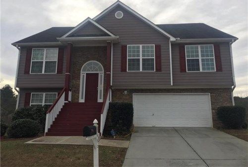 2452 Temple View Drive, Snellville, GA 30078