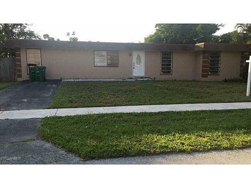 7813 NW 67TH AV, Fort Lauderdale, FL 33321