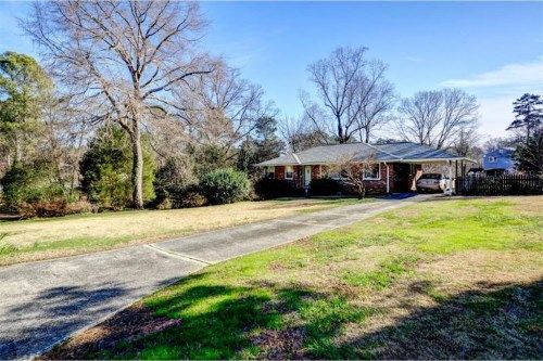 3115 Meadowood Lane, Atlanta, GA 30341