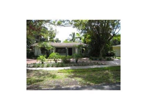 8045 SW 62 CT, Miami, FL 33143