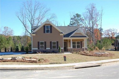300 Trappers Bluff, Waleska, GA 30183