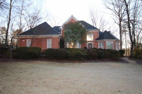 210 Wicklawn Way, Roswell, GA 30076