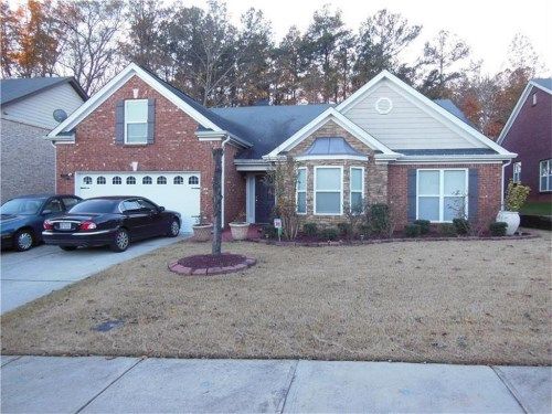 999 Simonton Glen Drive, Lawrenceville, GA 30045