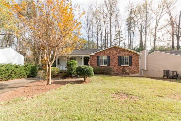 430 Hembree Forest Circle, Roswell, GA 30076