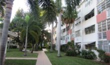 1333 E Hallandale Beach Blv # 328 Hallandale, FL 33009