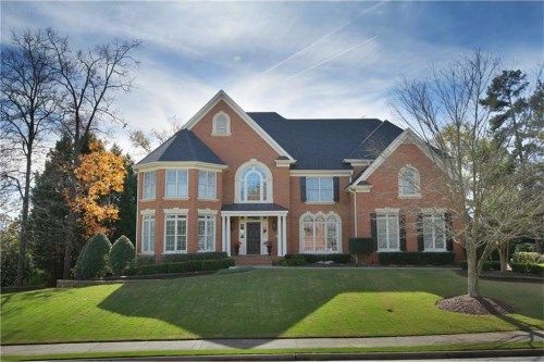 4225 Falls Ridge Drive, Alpharetta, GA 30022