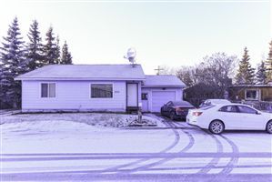 625 Delaware Place, Anchorage, AK 99504