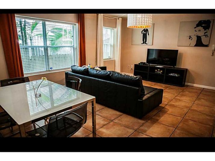 1350 PENNSYLVANIA AV # 104, Miami Beach, FL 33139