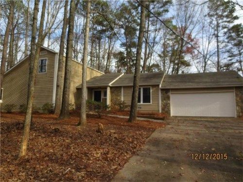 763 Post Road Lane, Stone Mountain, GA 30088