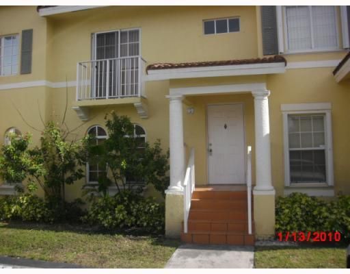 5240 NW 109 AV # 105, Miami, FL 33178