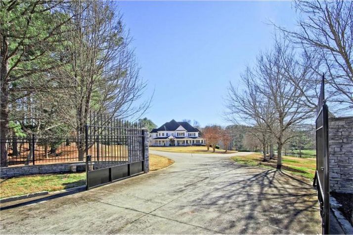 1590 Dinsmore Road, Alpharetta, GA 30004