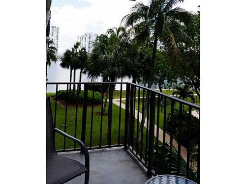 18151 NE 31 CT # 310, North Miami Beach, FL 33160