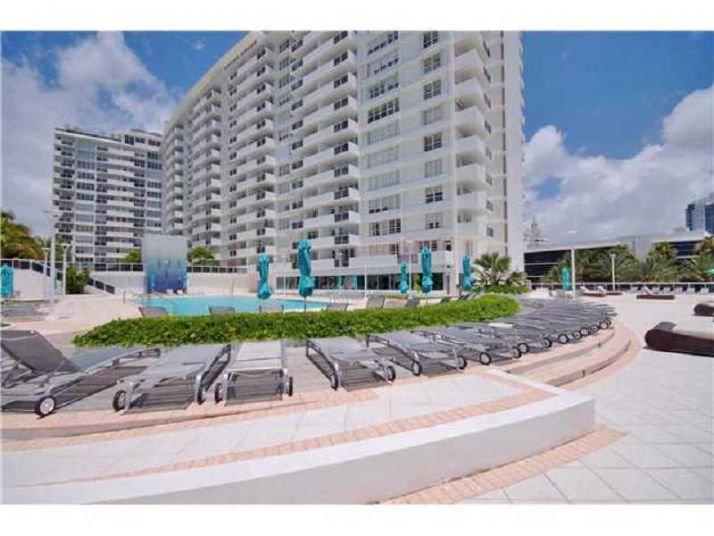 100 LINCOLN RD # 1110, Miami Beach, FL 33139