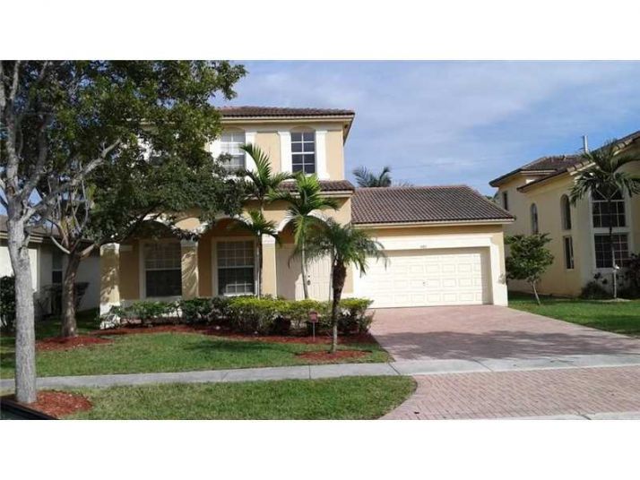 1485 NE 40th Rd, Homestead, FL 33033