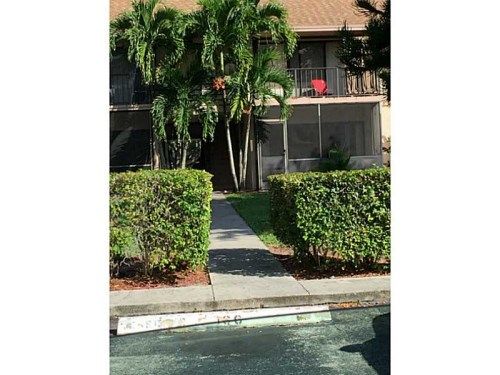 5779 WASHINGTON ST # N-23, Hollywood, FL 33023