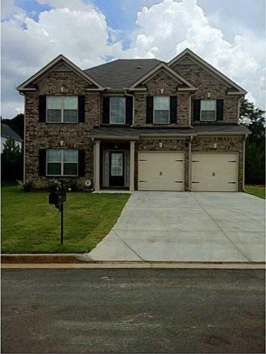 484 Silver Oak Drive, Dallas, GA 30132