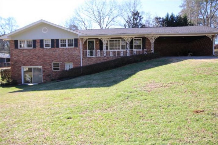 4874 Sw Golden Circle, Mableton, GA 30126