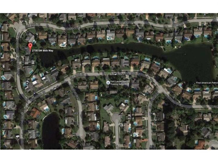 2730 SW 86th Way, Fort Lauderdale, FL 33328