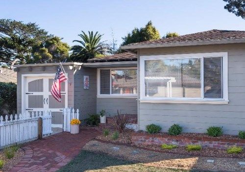 743 Bayview AVE, Pacific Grove, CA 93950