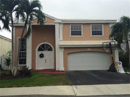 631 Lowell, Fort Lauderdale, FL 33325