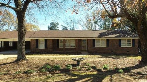 26 Magnolia Drive, Cartersville, GA 30121