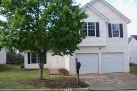 2240 Rambling Way, Lithonia, GA 30058