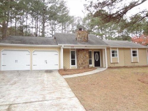 2827 Cherokee Cove, Stone Mountain, GA 30087