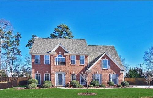 2660 Lake Commons Court, Snellville, GA 30078