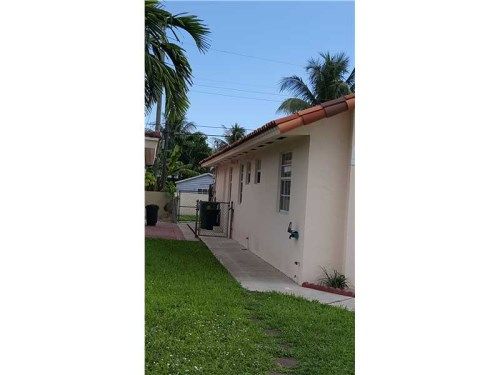 4525 E 9 CT, Hialeah, FL 33013