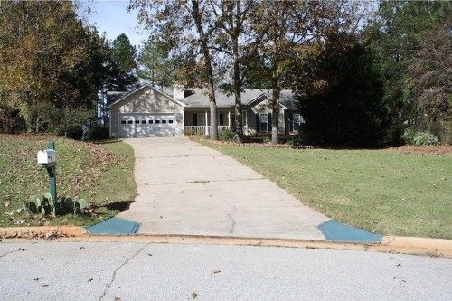 150 Chestnut Drive, Covington, GA 30016