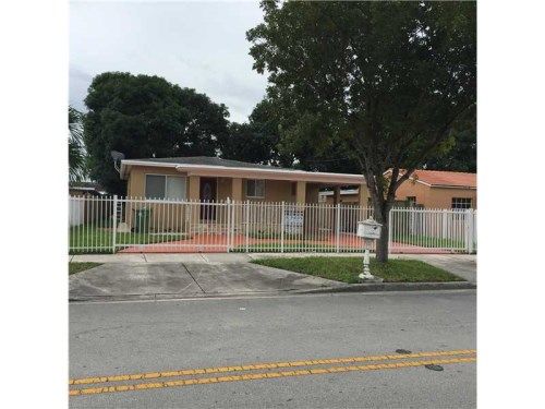 560 E 42 ST, Hialeah, FL 33013