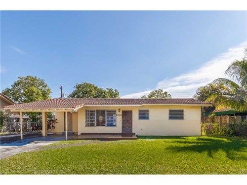 4591 W 8 LN, Hialeah, FL 33012