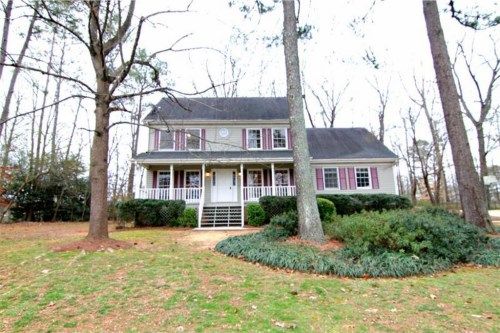 1556 Isham Drive, Lawrenceville, GA 30046