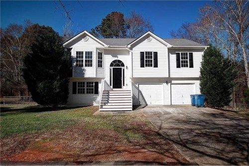 3541 Brookview Drive, Loganville, GA 30052